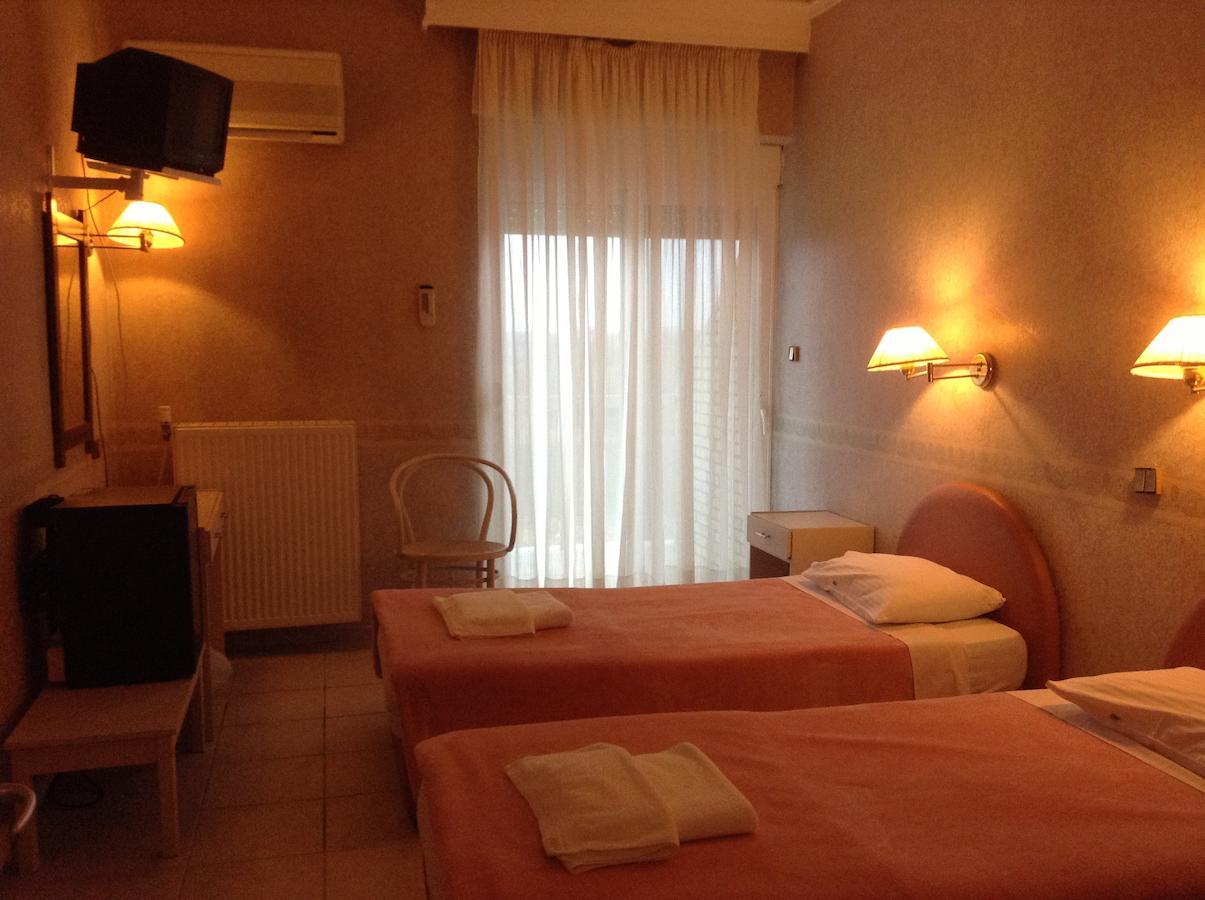 Plotini Hotel Dhidhimotikhon Pokój zdjęcie